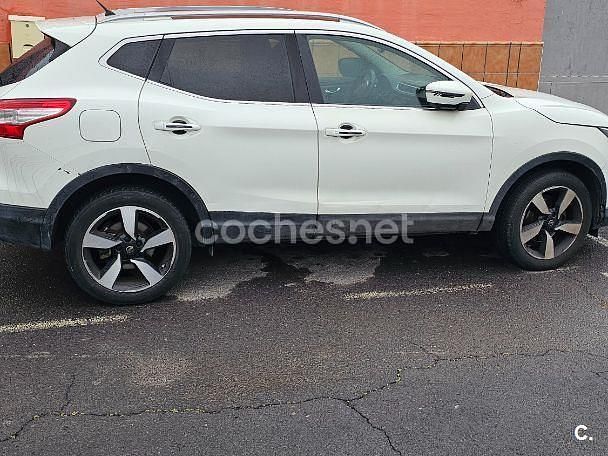 Usado Nissan Qashqai N-Connecta 130 CV (95 kW) 2016 Blanco SUV