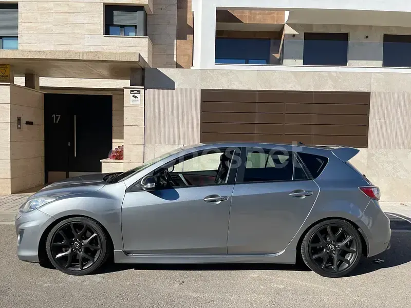 Usado Mazda 3 260 CV (191 kW) 2013 Gris / plata Berlina