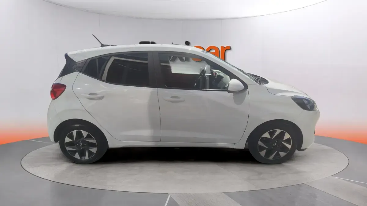 Usado Hyundai i10 67 CV (49 kW) 2024 Blanco Utilitario