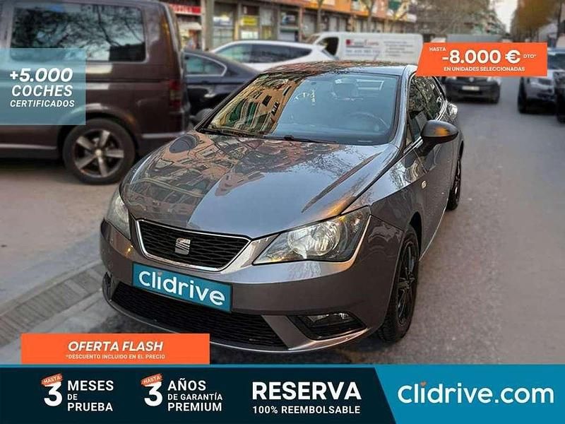 Usado Seat Ibiza Reference 64 CV (47 kW) 2013 Gris Utilitario