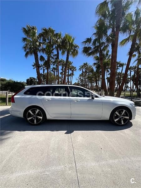 Usado Volvo V90 R-Design 390 CV (286 kW) 2021 Blanco Familiar