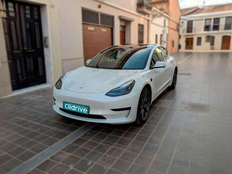 Usado Tesla Model 3 RWD 208 kW (283 CV) 2023 Blanco Berlina
