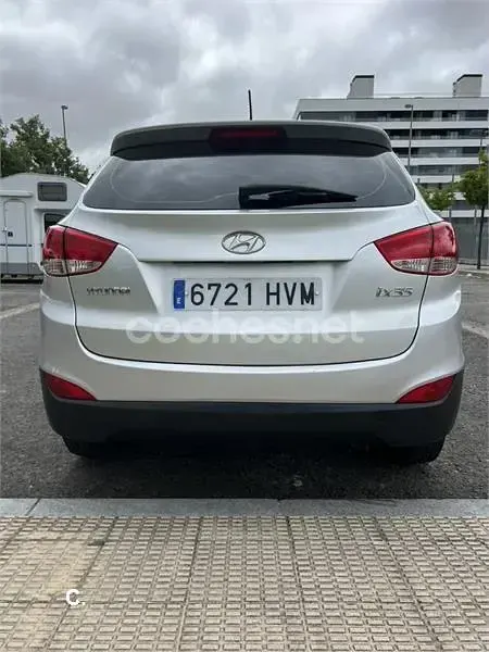 Usado Hyundai ix35 135 CV (99 kW) 2014 Gris / plata SUV