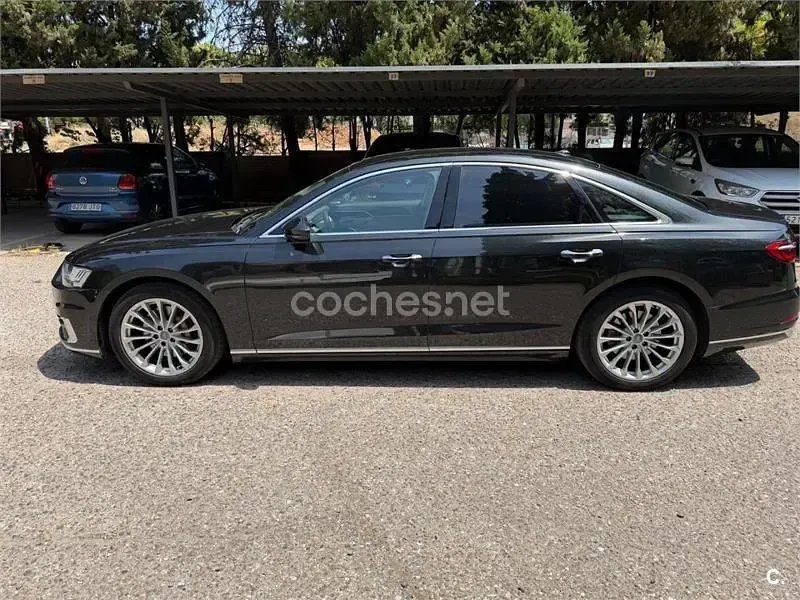Usado Audi A8 286 CV (210 kW) 2019 Negro Berlina