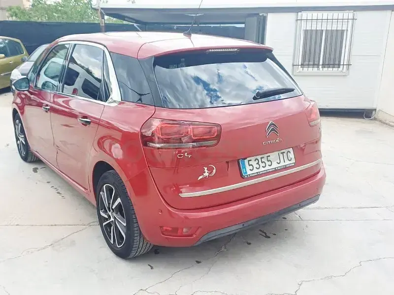 Usado Citroën C4 Picasso Live 120 CV (88 kW) 2016 Granate Monovolumen