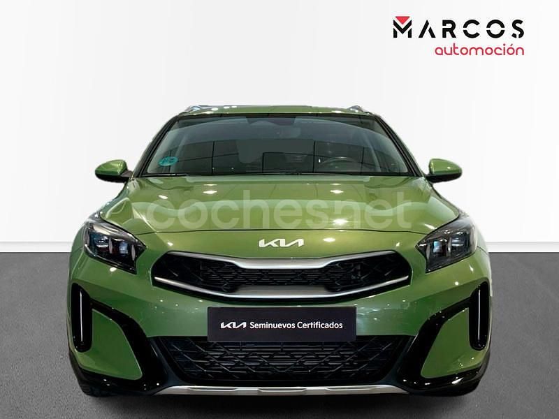 Usado Kia XCeed 100 CV (73 kW) 2024 Verde SUV