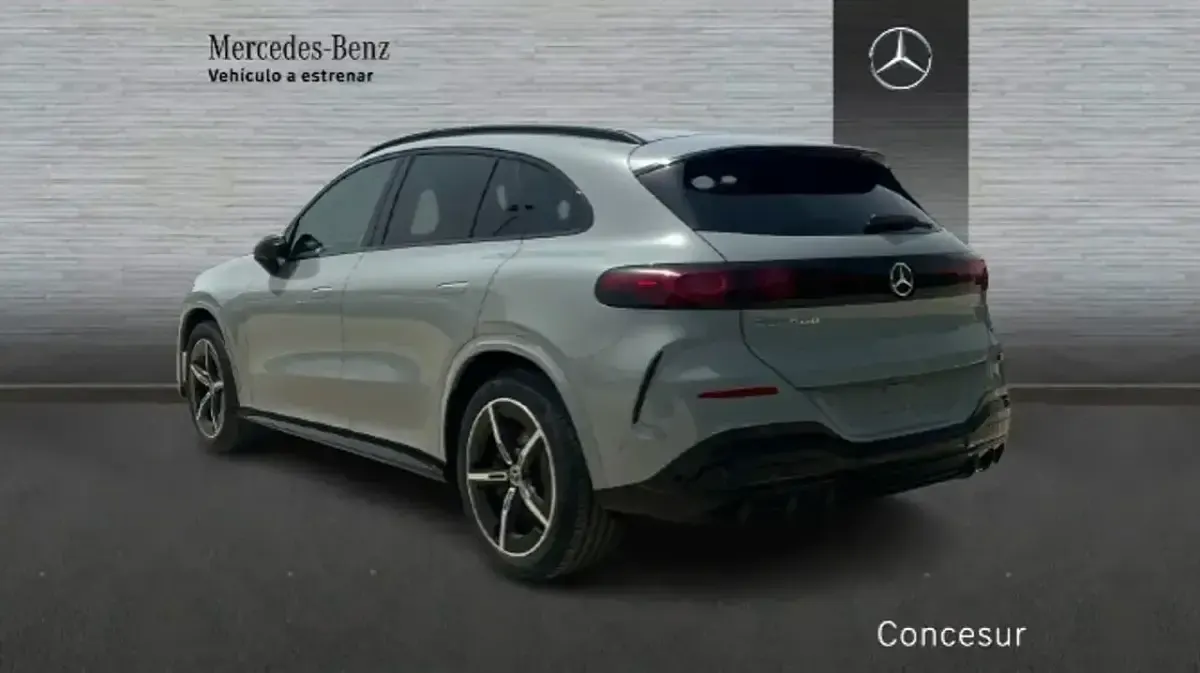Nuevo Mercedes GLC400d 359 kW (489 CV) 2026 Gris SUV