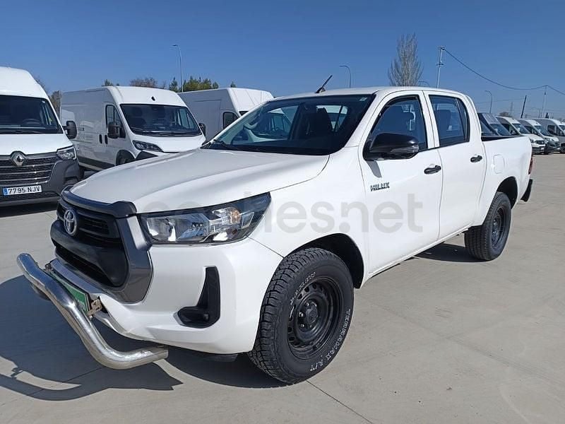 Usado Toyota HiLux 150 CV (110 kW) 2021 Blanco Recogida