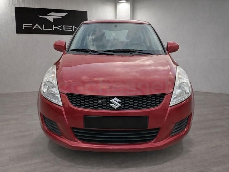 Usado Suzuki Swift GL 95 CV (69 kW) 2011 Rojo Utilitario