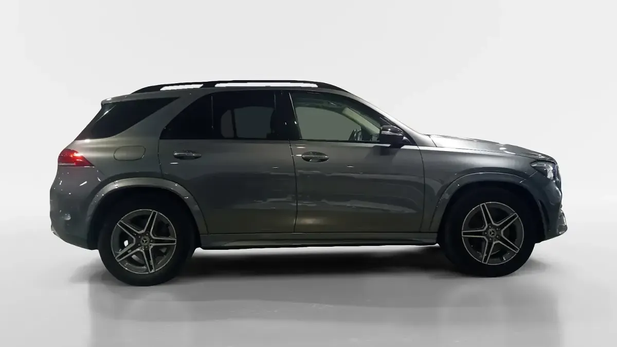 Usado Mercedes GLE300 200 CV (147 kW) 2023 Gris SUV