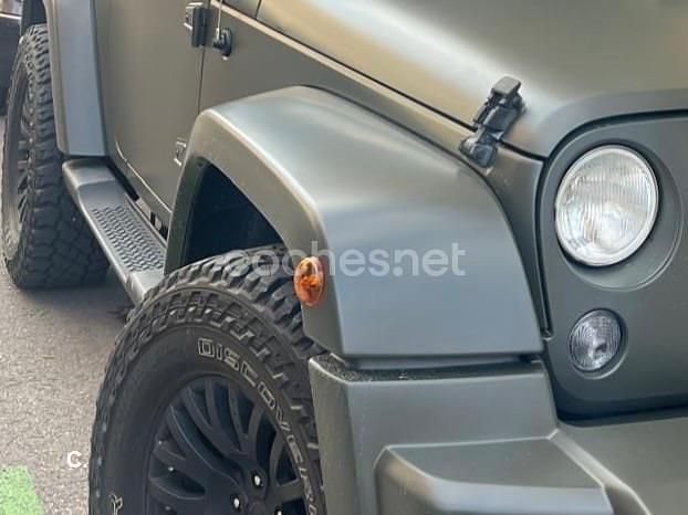 Usado Jeep Wrangler Sahara 284 CV (208 kW) 2016 Verde SUV