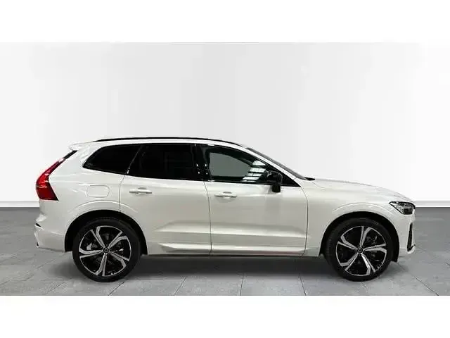 Usado Volvo XC60 Ultra 350 CV (257 kW) 2024 Blanco SUV