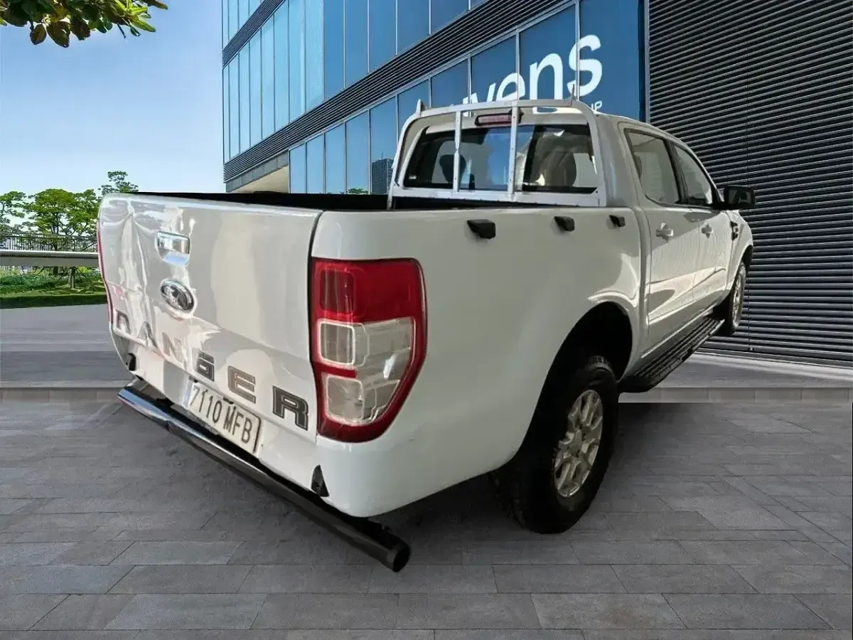 Usado Ford Ranger XLT 170 CV (125 kW) 2023 Blanco Pickup/Camioneta