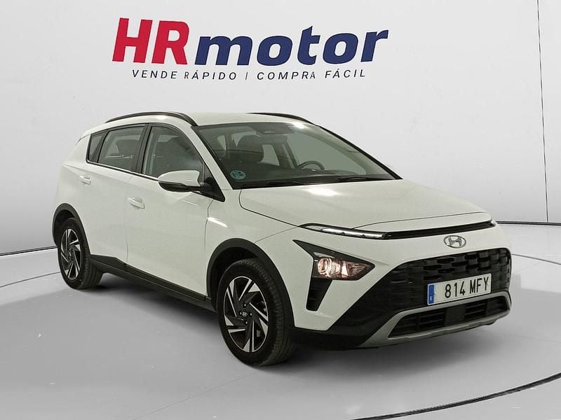 Blanco Usado 2023 Hyundai Bayon SUV | 12.590 € (Buen precio) - Imagen 1/4