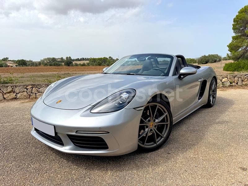 Gris / plata Usado 2020 Porsche 718 Boxster Descapotable | 69.000 € (Precio justo) - Imagen 1/4