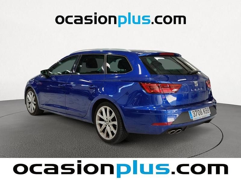 Usado Seat Leon FR 150 CV (110 kW) 2017 Azul Familiar
