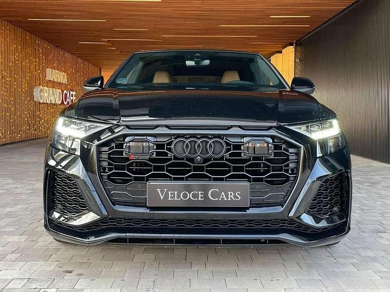 Usado Audi Q8 600 CV (441 kW) 2023 Negro SUV