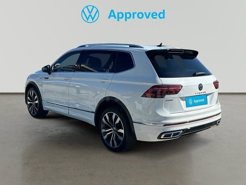 Usado VW Tiguan Allspace R-line 150 CV (110 kW) 2022 Blanco SUV