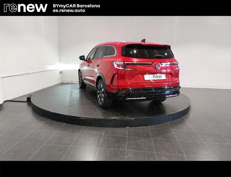 Usado Renault Espace Techno 200 CV (147 kW) 2024 Rojo Familiar