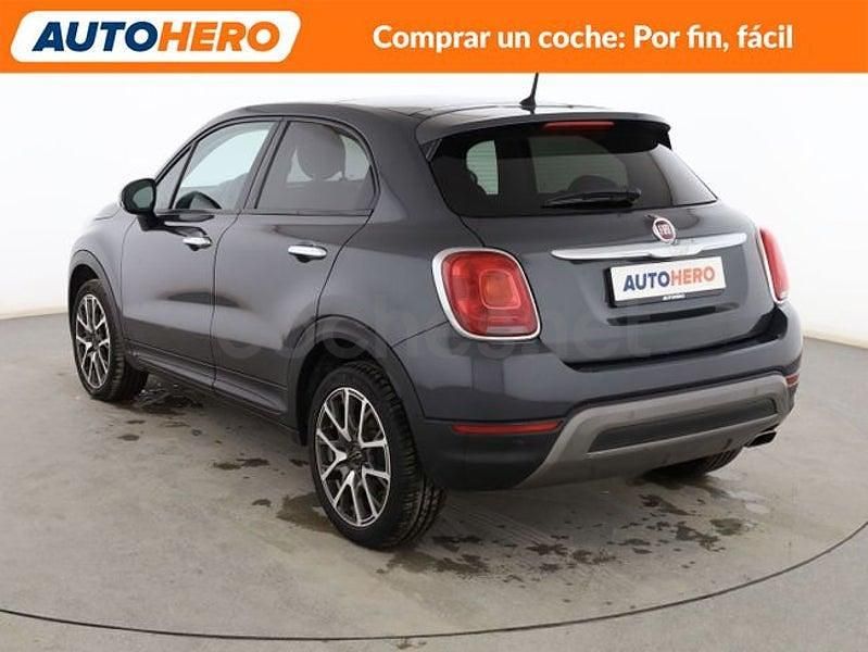 Usado Fiat 500X Cross Plus 140 CV (102 kW) 2016 Gris / plata SUV