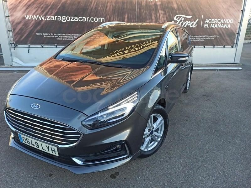 Usado Ford S-MAX Titanium 190 CV (139 kW) 2022 Gris / plata Monovolumen