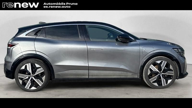 Usado Renault Mégane Iconic 161 kW (219 CV) 2022 Gris Berlina