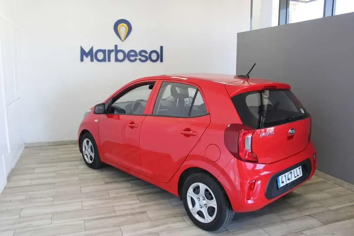 Usado Kia Picanto 67 CV (49 kW) 2020 Rojo Utilitario