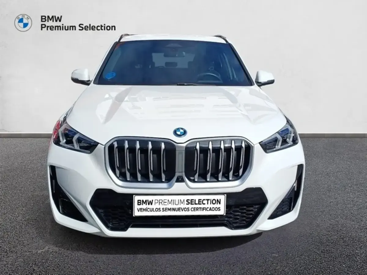 Usado BMW X1 Comfort Edition 245 CV (180 kW) 2025 Blanco SUV