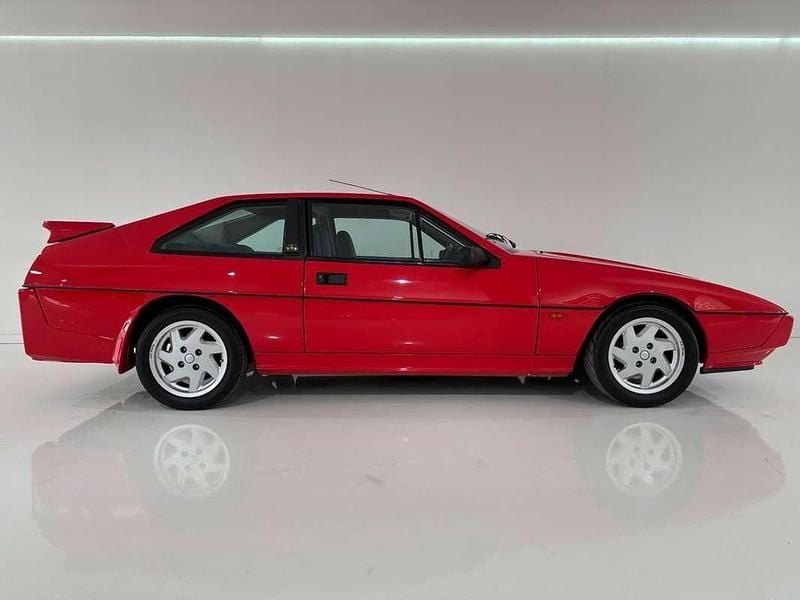 Usado Lotus Excel 179 CV (131 kW) 1987 Rojo Coupe