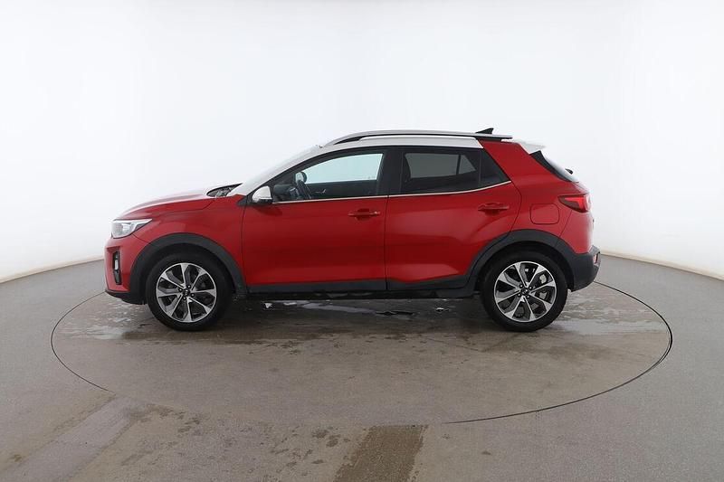 Usado Kia Stonic 101 CV (74 kW) 2018 Rojo SUV