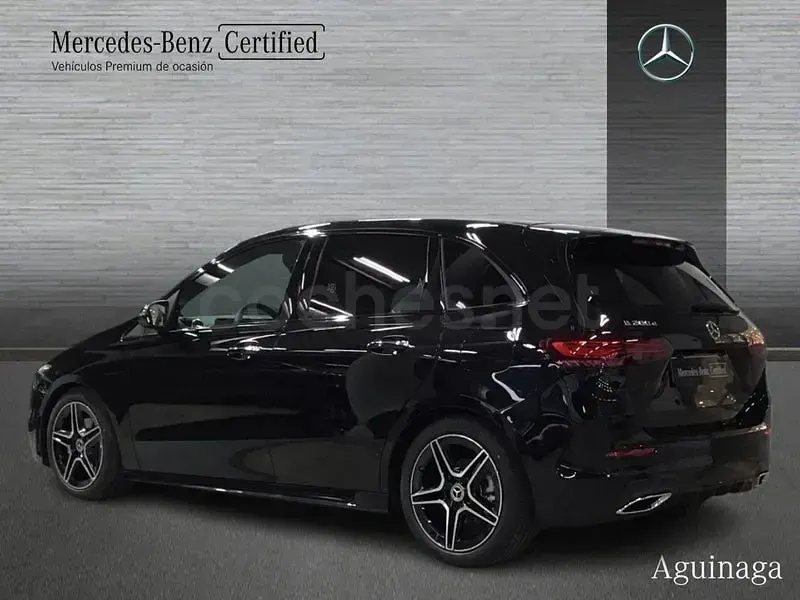 Nuevo Mercedes B200 150 CV (110 kW) 2026 Negro Utilitario