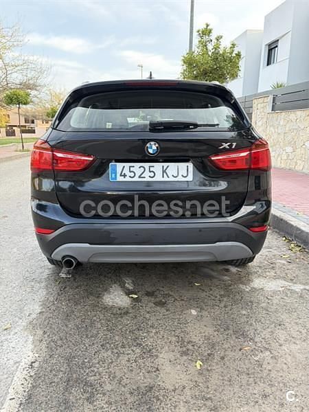 Usado BMW X1 150 CV (110 kW) 2018 Negro SUV