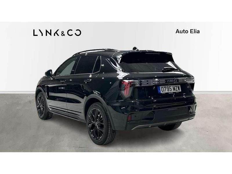 Usado Lynk & Co 01 280 CV (205 kW) 2025 Negro SUV