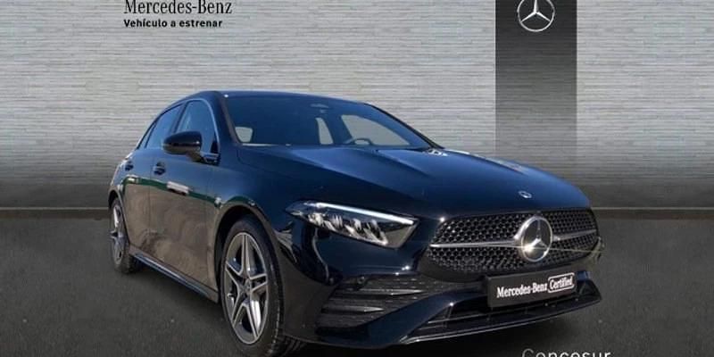 Nuevo Mercedes A200 150 CV (110 kW) 2025 Negro