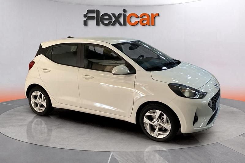 Blanco Usado 2021 Hyundai i10 Utilitario | 11.490 € (Buen precio) - Imagen 1/4