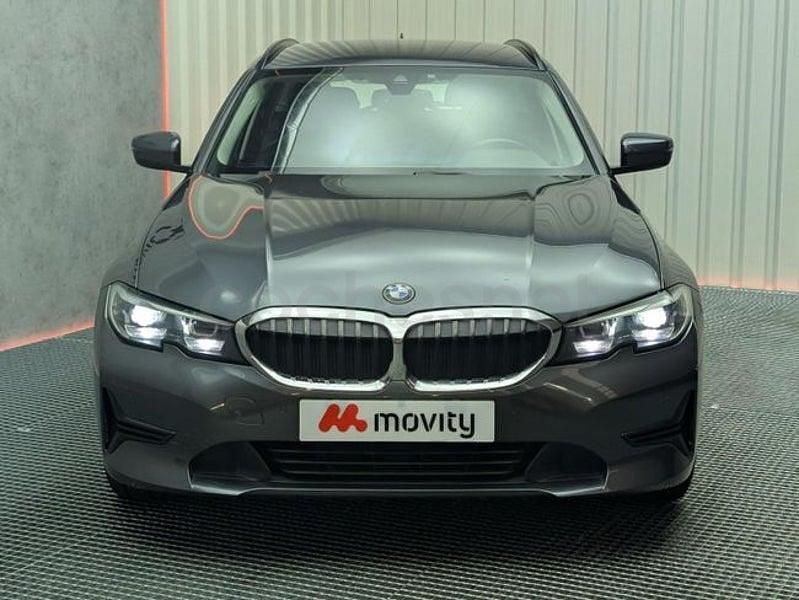 Usado BMW 318 Comfort Edition 150 CV (110 kW) 2020 Gris / plata Familiar