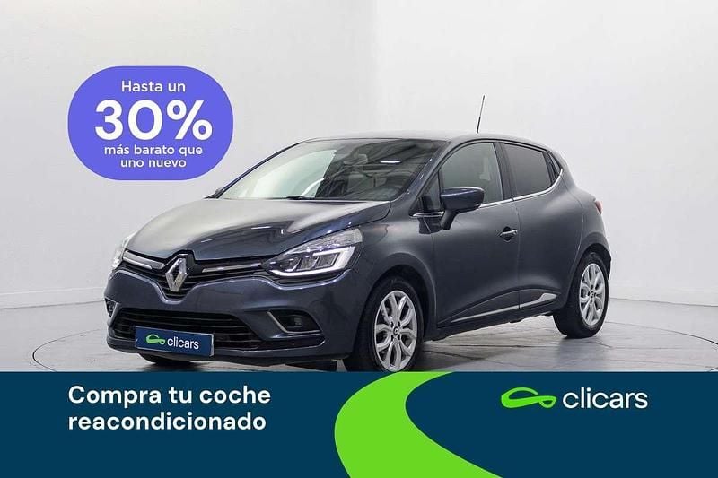 Usado Renault Clio IV Zen 90 CV (66 kW) 2019 Gris Utilitario