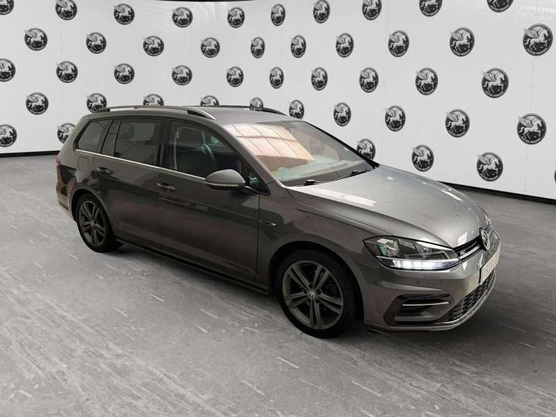 Usado VW Golf VII Sportline 150 CV (110 kW) 2017 Gris / plata Familiar