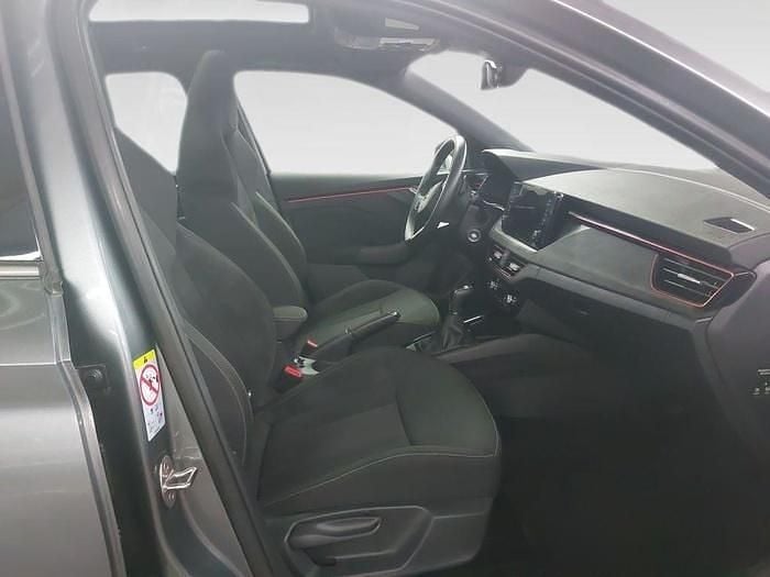 Usado Skoda Scala 115 CV (84 kW) 2024 Gris Utilitario