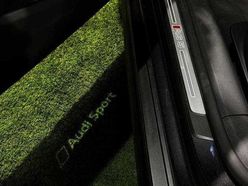 Usado Audi RS5 Sportback 450 CV (330 kW) 2019 Gris Berlina