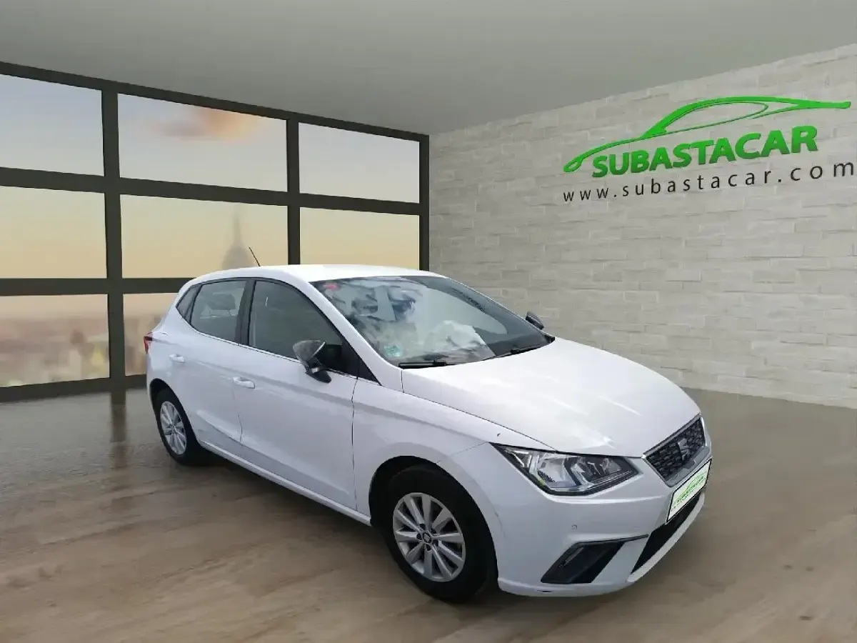 Usado Seat Ibiza XCELLENCE 116 CV (85 kW) 2019 Blanco Utilitario