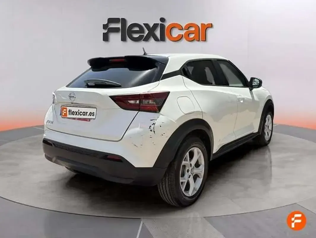 Usado Nissan Juke Acenta 114 CV (83 kW) 2021 Blanco SUV