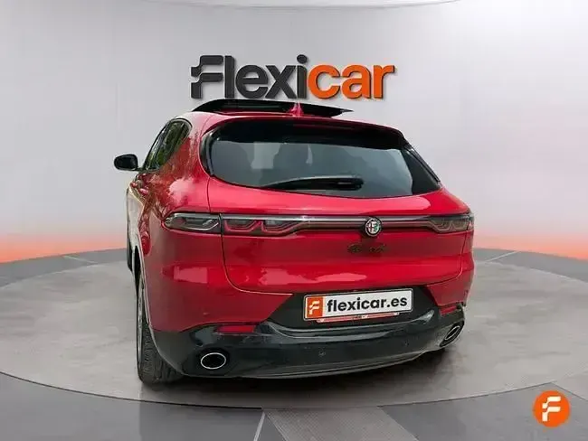 Usado Alfa Romeo Tonale Edizione Speciale 280 CV (205 kW) 2023 Rojo SUV