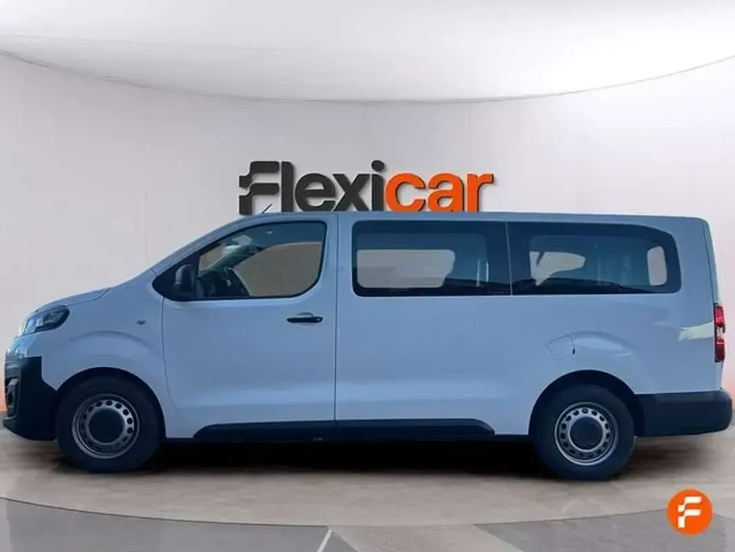 Usado Opel Vivaro-e Combi S 145 CV (106 kW) 2020 Blanco Monovolumen