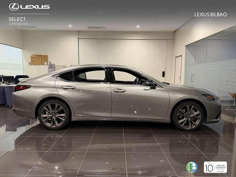 Usado Lexus ES300 Sport Line 218 CV (160 kW) 2020 Plateado Berlina
