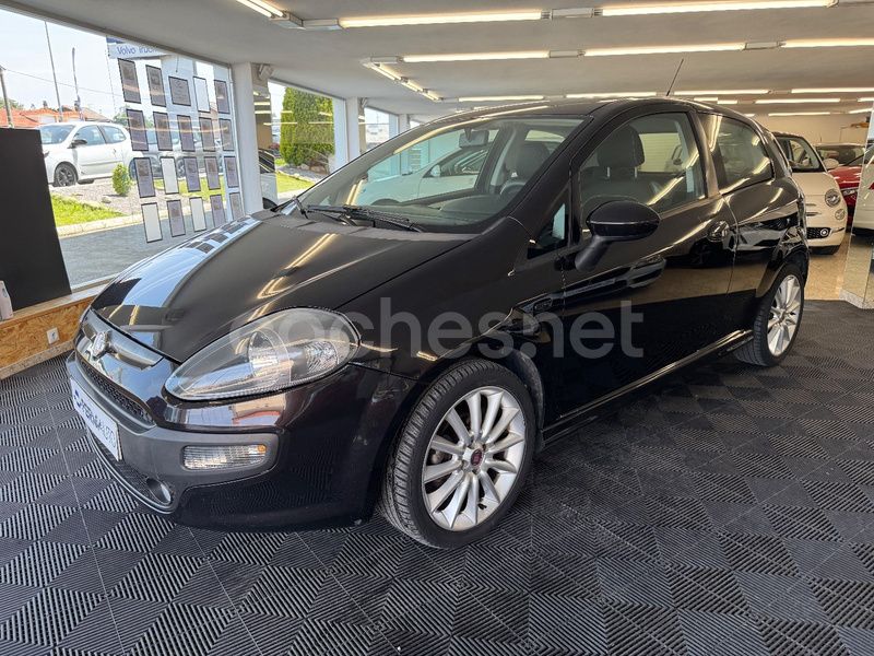 Negro Usado 2010 Fiat Punto Evo Sport Utilitario | 5990 € (Un poco caro) - Imagen 1/4