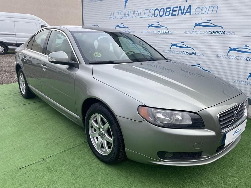Usado Volvo S80 Momentum 185 CV (136 kW) 2007 Gris Berlina