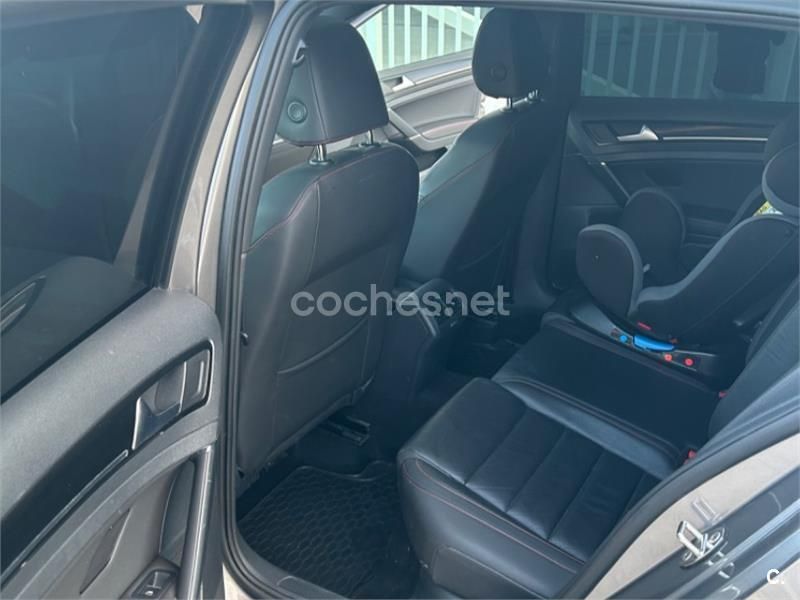 Usado VW Golf VII GTI 230 CV (169 kW) 2013 Beige Berlina