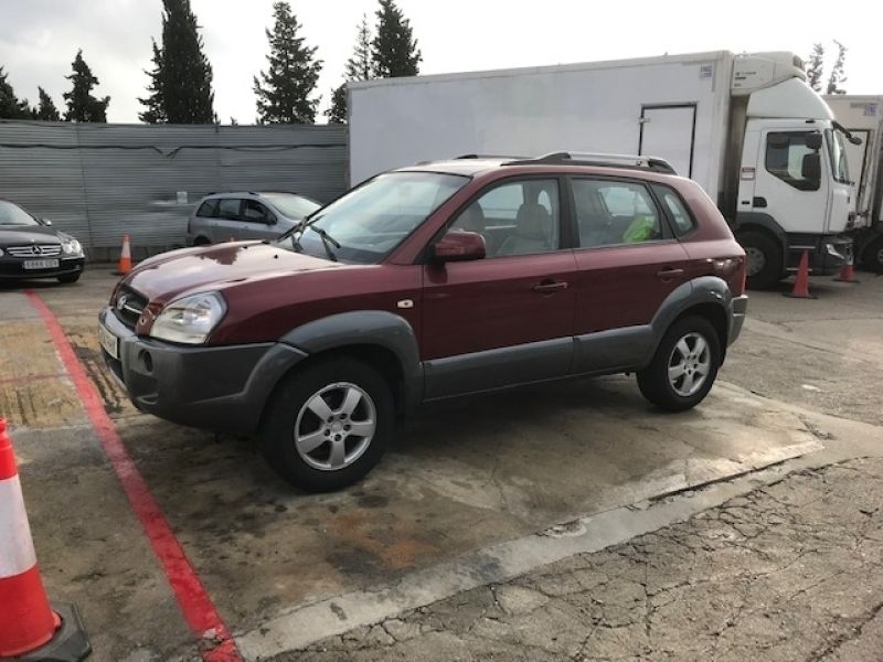 Granate Usado 2006 Hyundai Tucson SUV | 4500 € - Imagen 1/4
