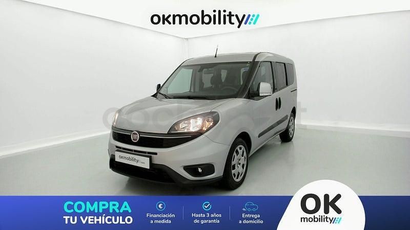 Gris / plata Usado 2023 Fiat Doblò Easy Monovolumen | 18.900 € (Precio justo) - Imagen 1/4